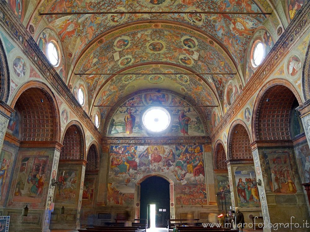 Soncino (Cremona) - Navata della Chiesa di Santa Maria delle Grazie